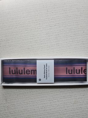 lululemon athletica Satin Skinny Scarf